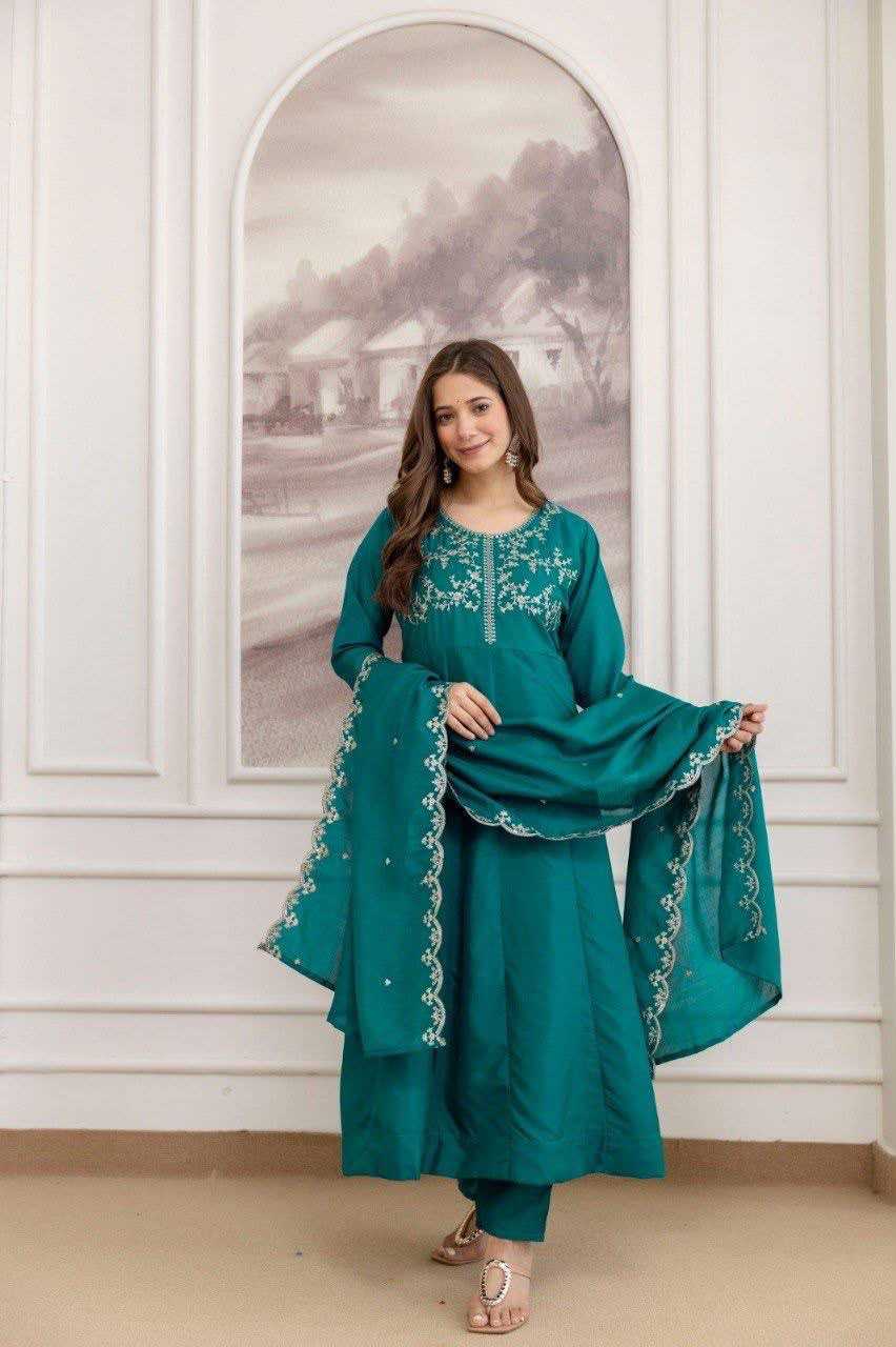 Vichitra Silk Designer Suit in Green