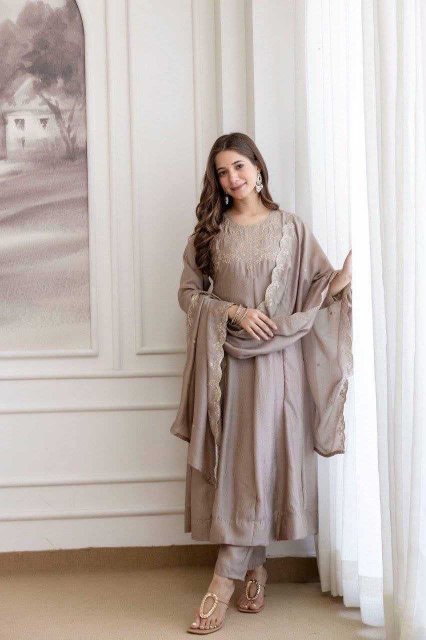 Vichitra Silk Designer Suit in Green