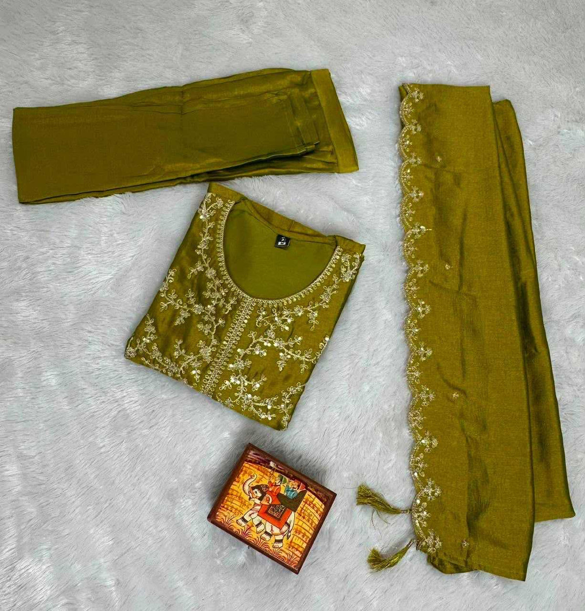 Vichitra Silk Designer Suit in Green