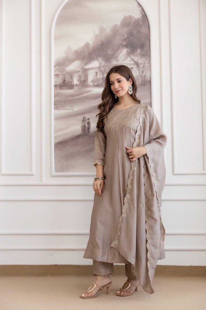 Vichitra Silk Designer Suit in Green