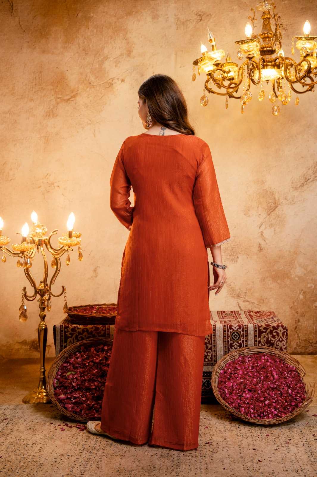 Crunchi Straight Kurti