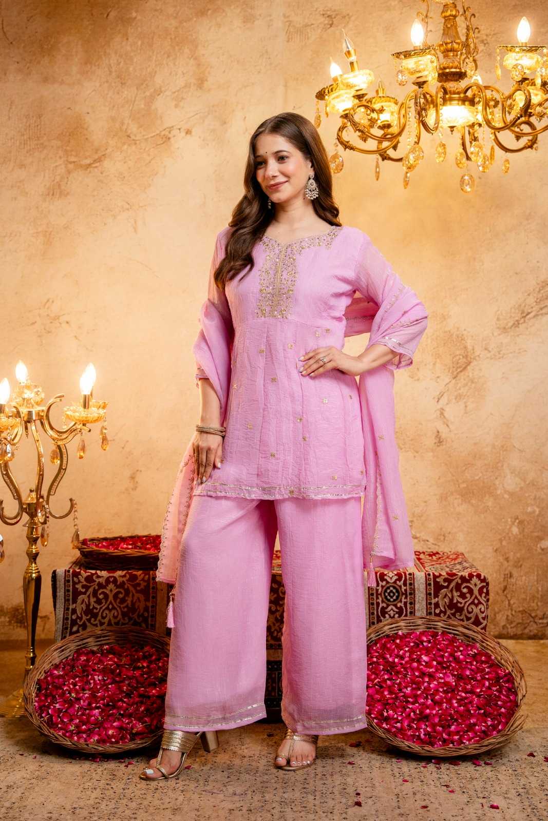 Crunchi Ladies Suit in Pink
