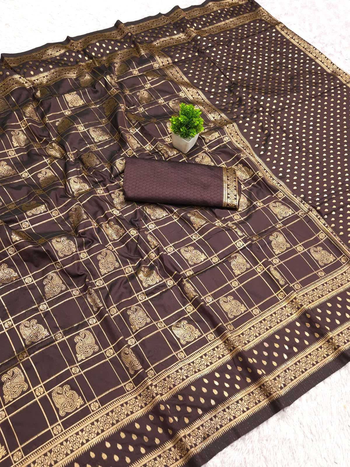 Zarkhan Silk Traditional Saree