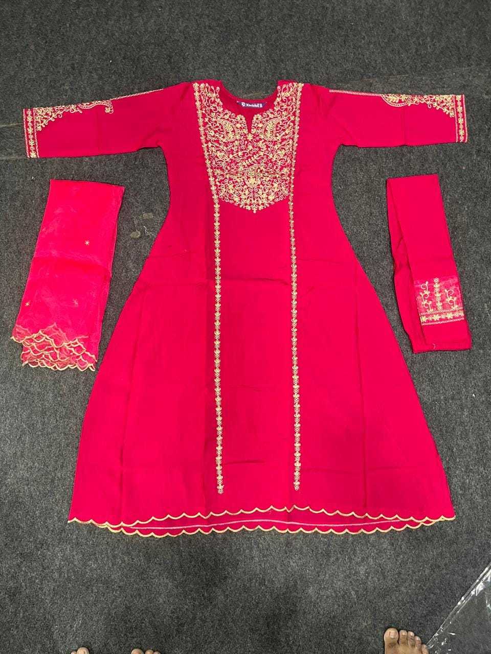 Embroidery Suit