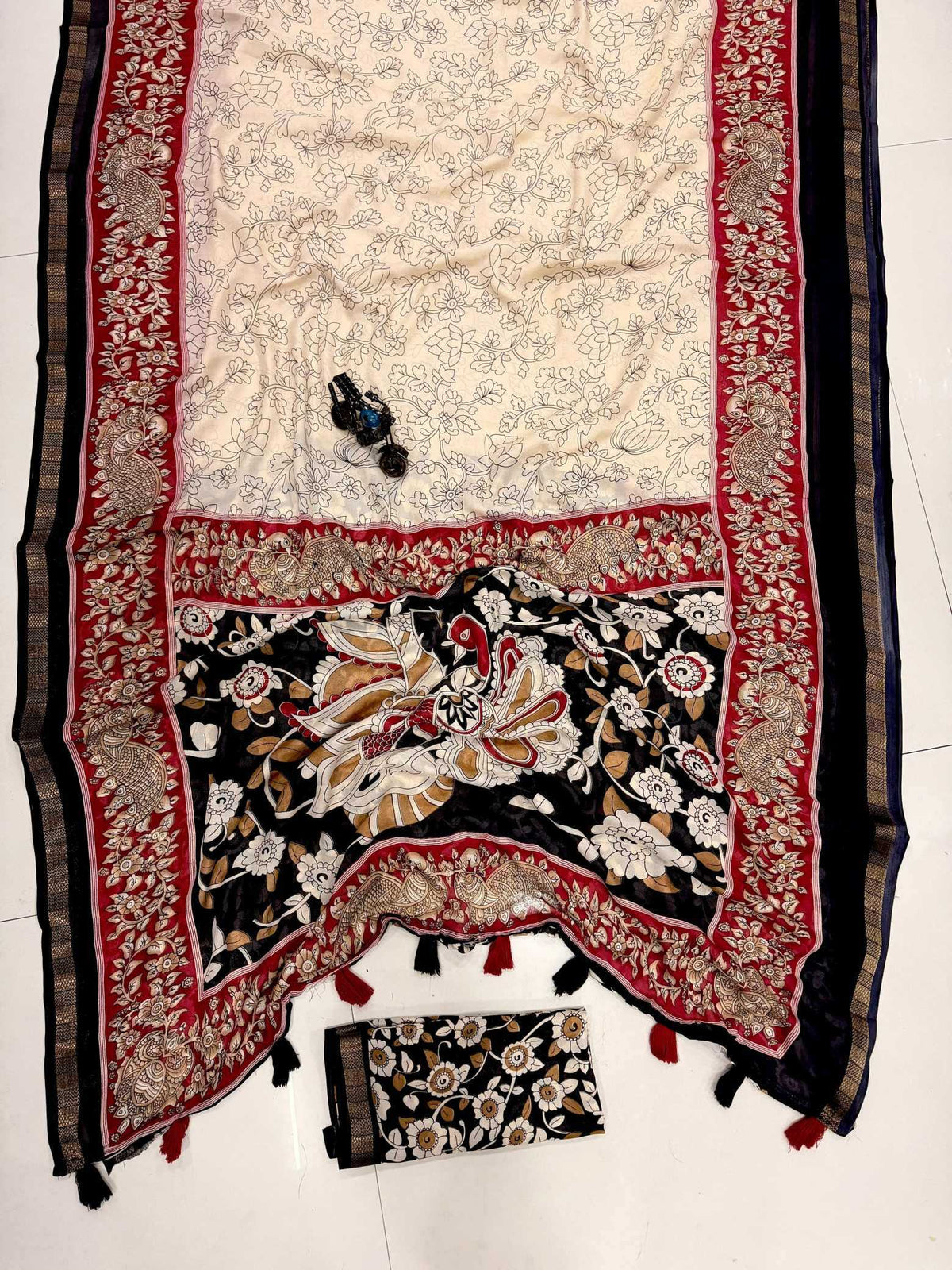 Devanshi Georgette Designer Saree