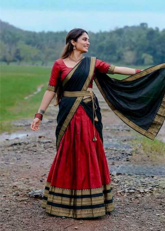 Jacquard Traditional Lehenga