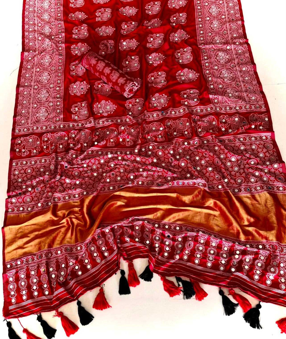 Purvi Gajji Silk Soft Saree in Red