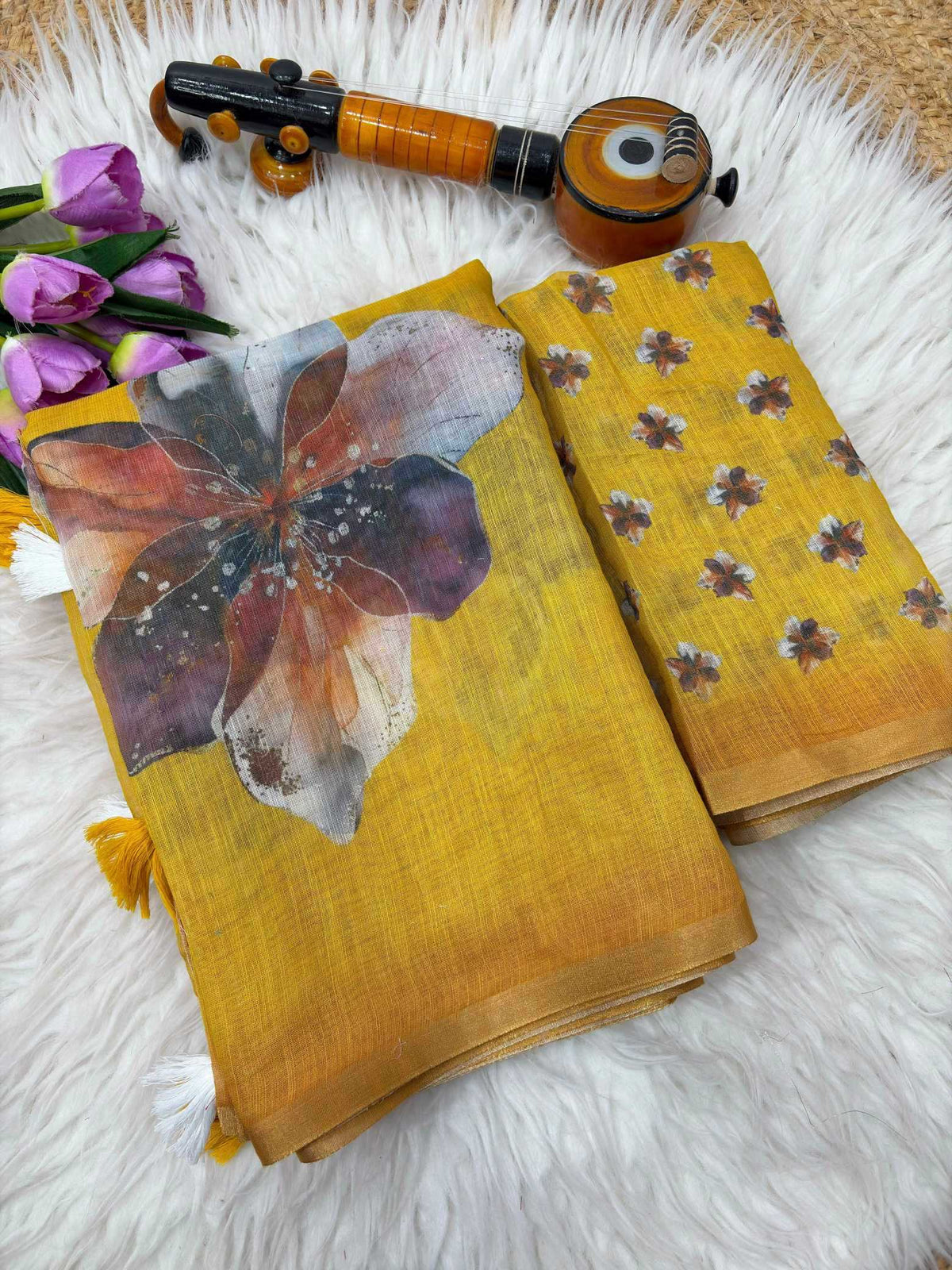 Anahita Linen Zari Border Saree