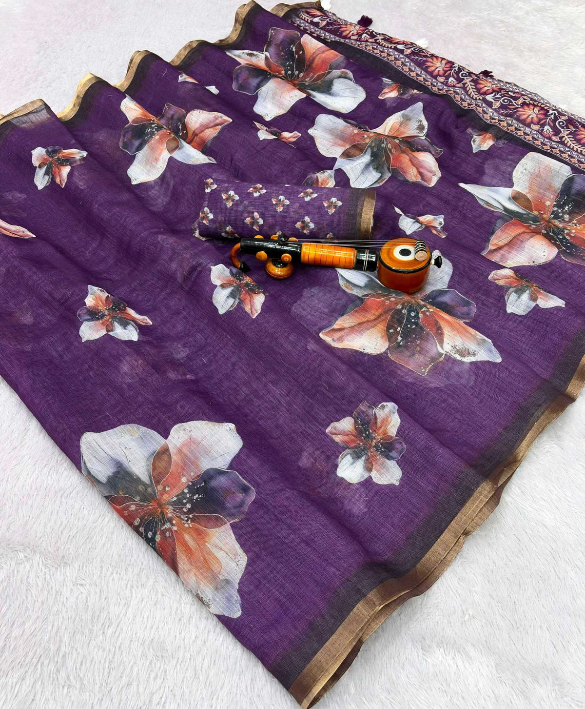 Anahita Linen Zari Border Saree