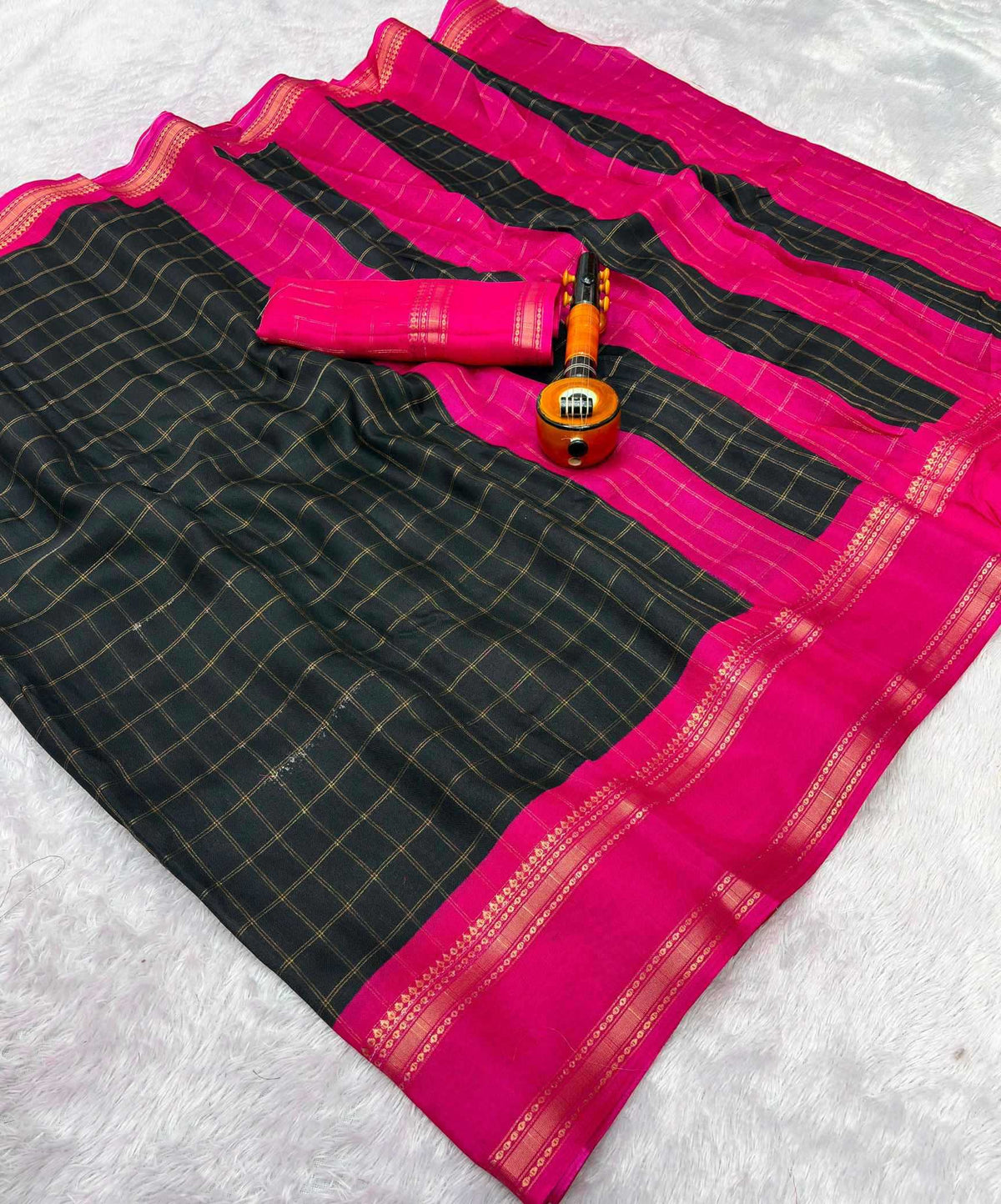 Anika Georgette Saree