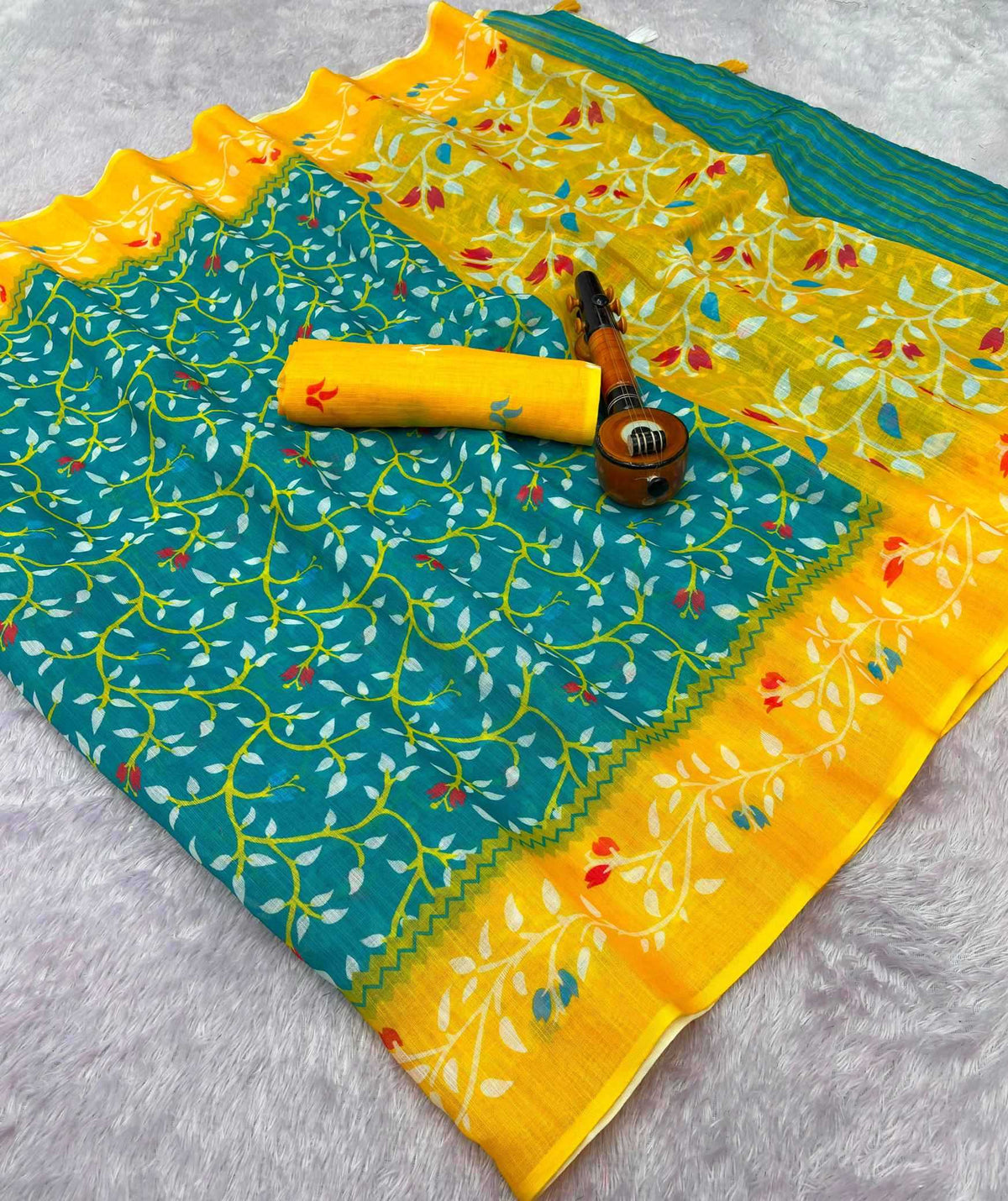Anshika Linen Printed Saree