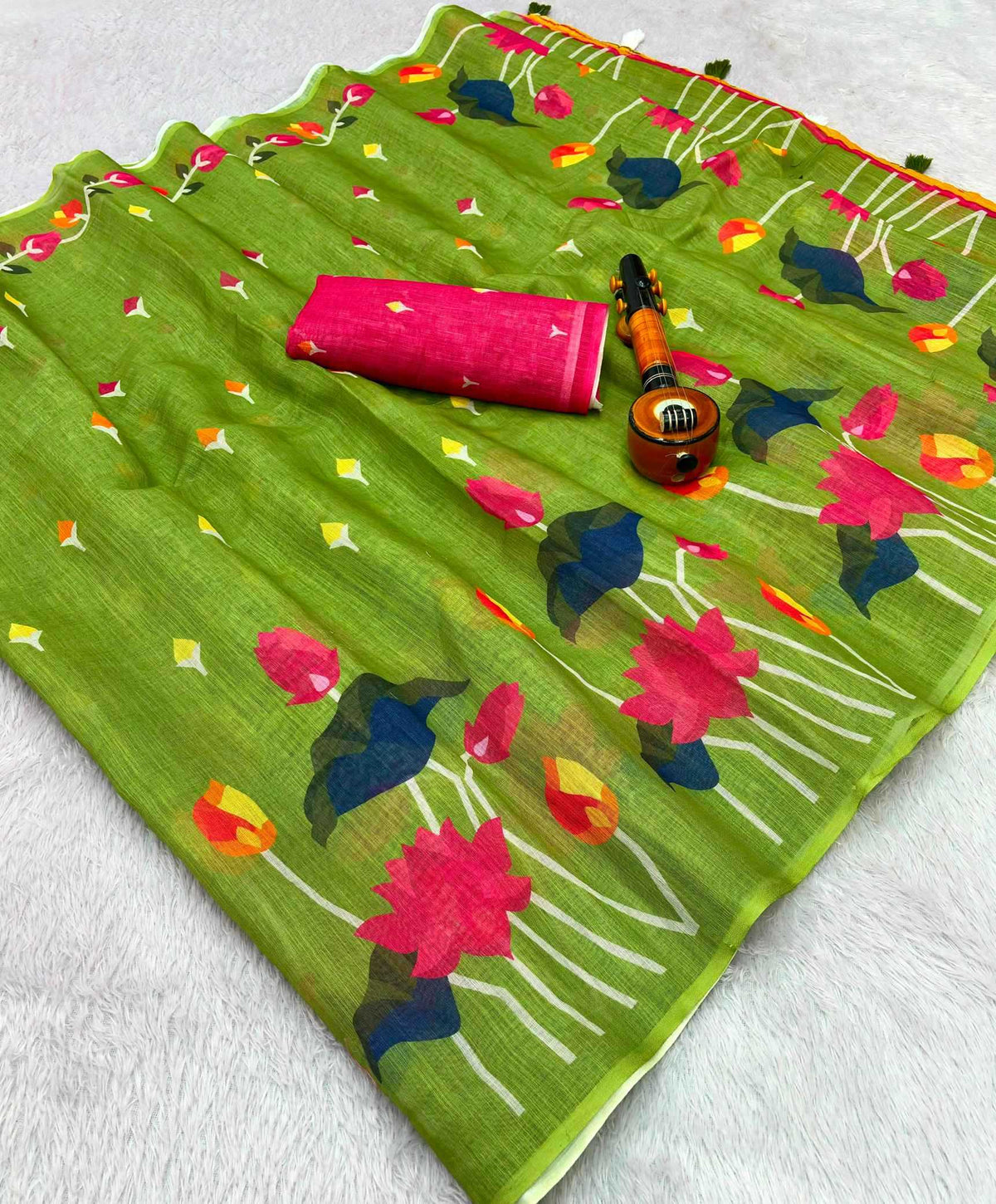 Aradhana Linen Printed Saree