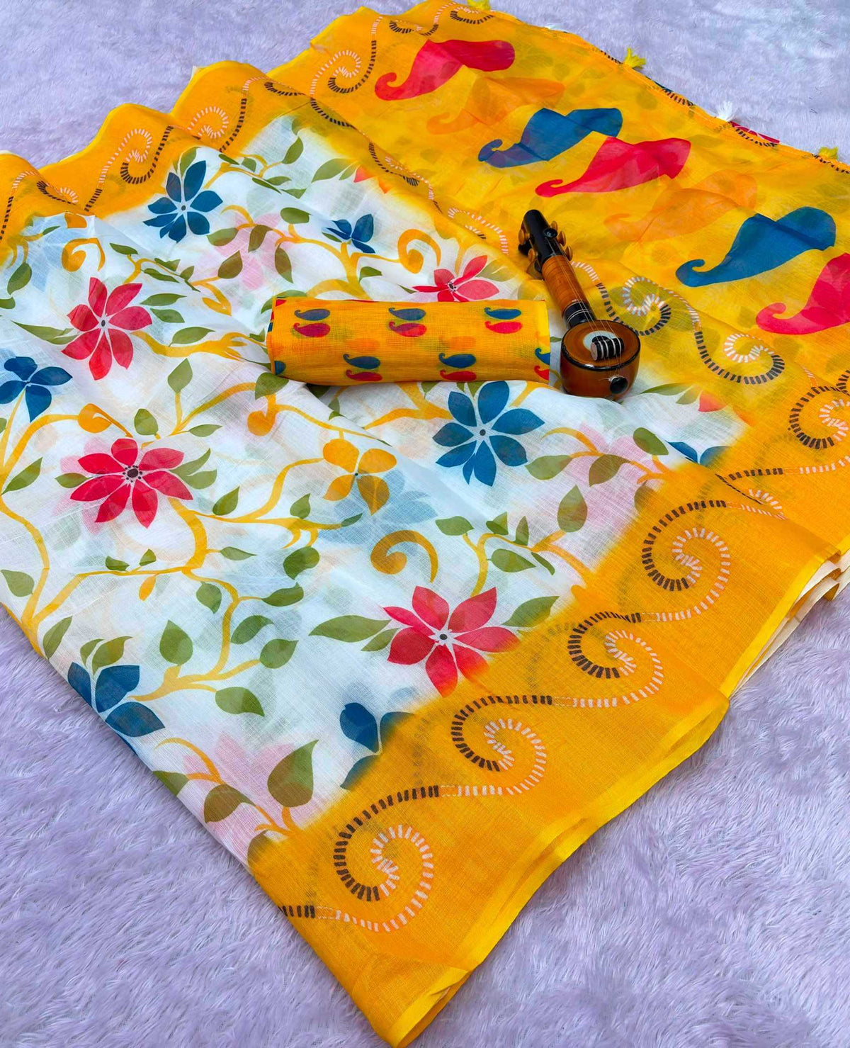 Aruna Linen Printed Saree