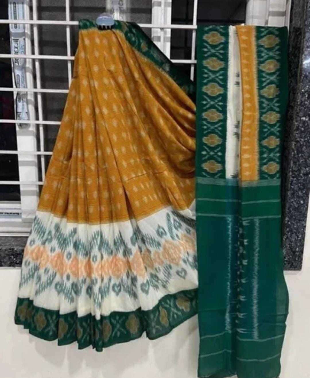 Fab Linen Printed Saree