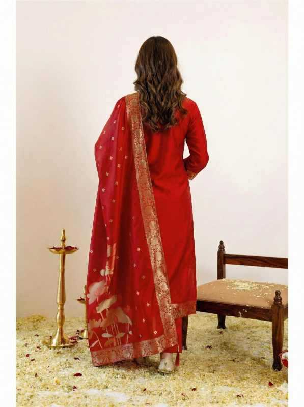 Art Silk Embroidered Kurti