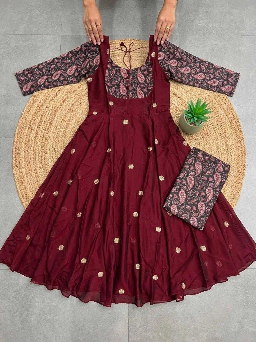 Athiya Rangoli Silk Cotton Suit