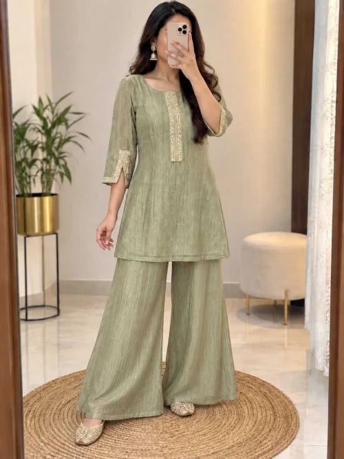 Atreyi Tissue Silk Co-ord Set