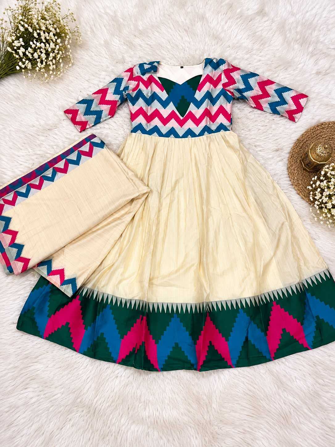 Oja Cotton Suit