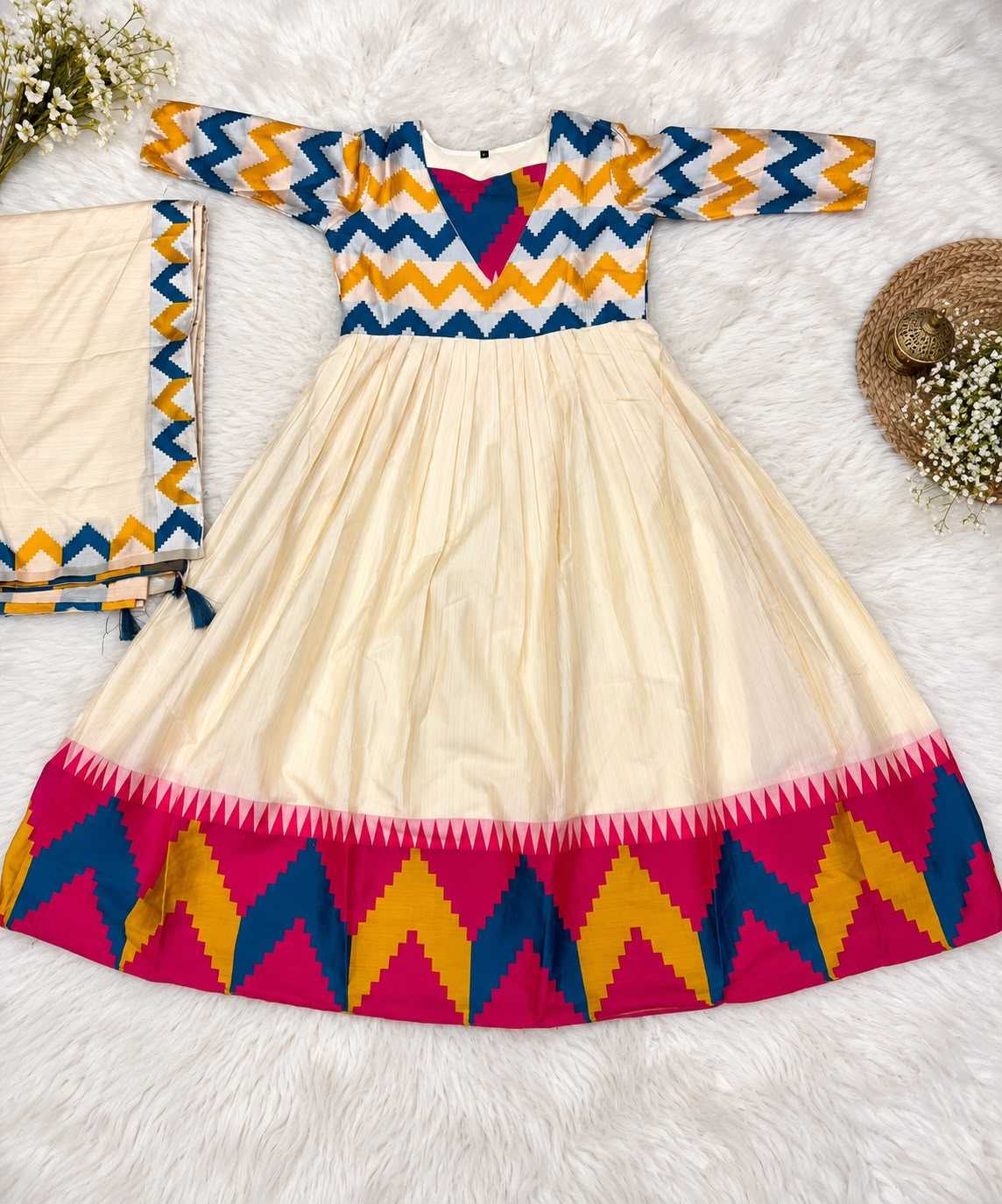 Oja Cotton Suit