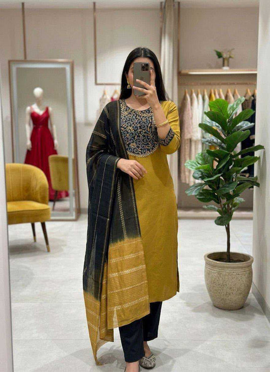 Zoya Heavy Roman Silk Party Wear Kurti