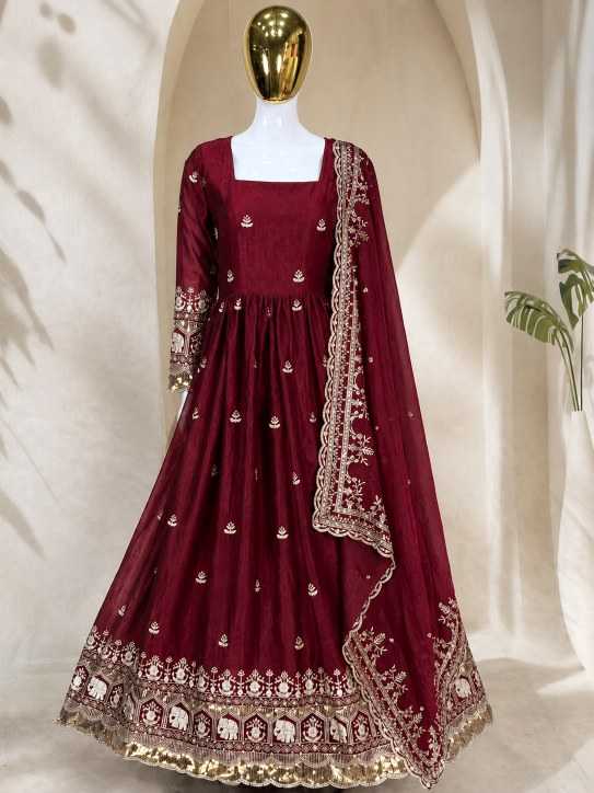 Satin Embroidery Suit JT-138859