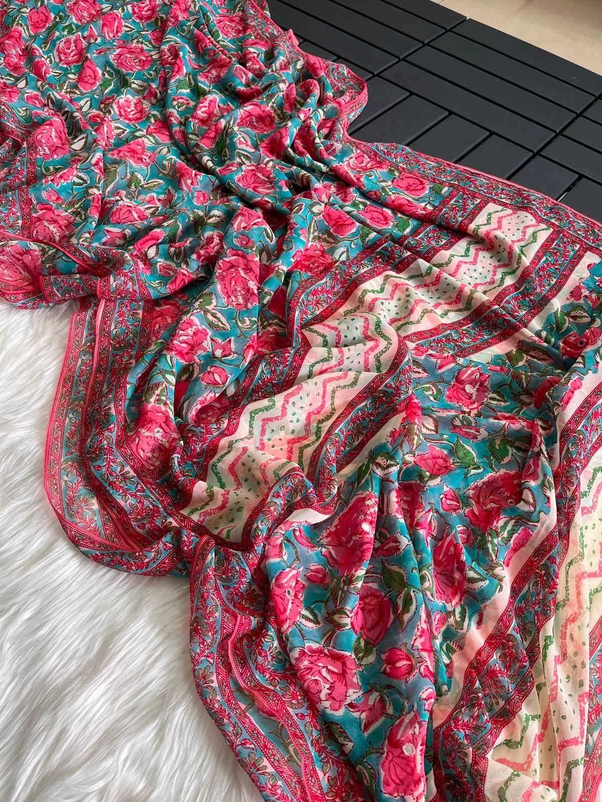 Disapatch Georgette Printed Saree
