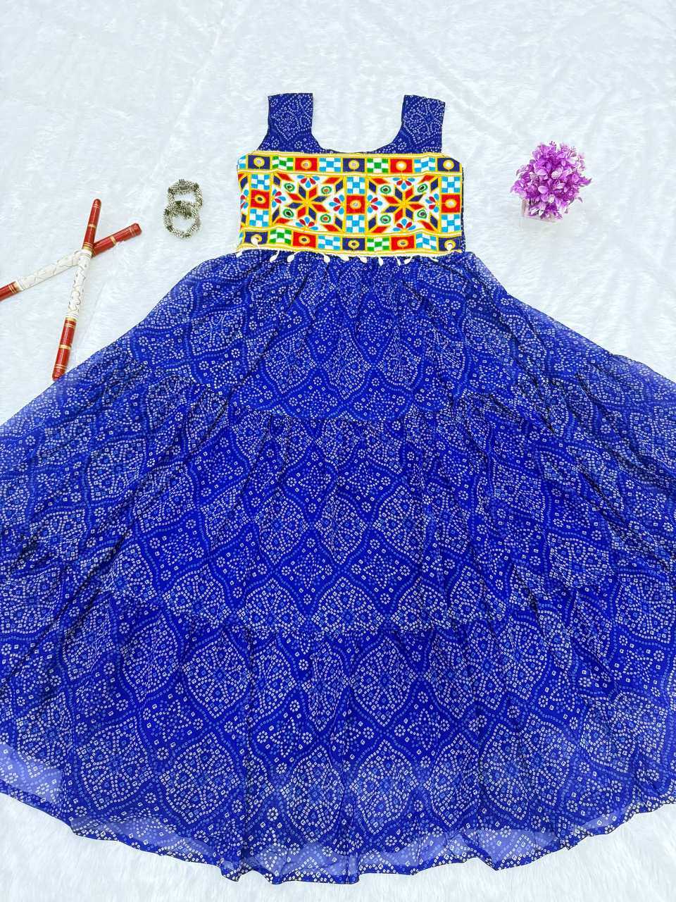 Georgette Printed Gown 10