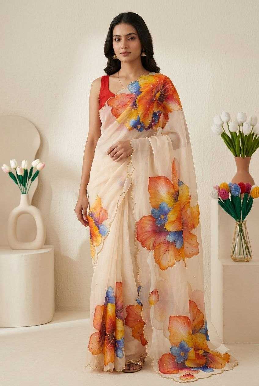 Tabby Silk Soft Saree in Off White