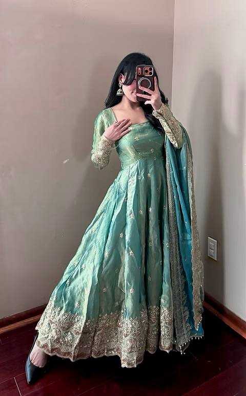 Soft Silk Ladies Suit
