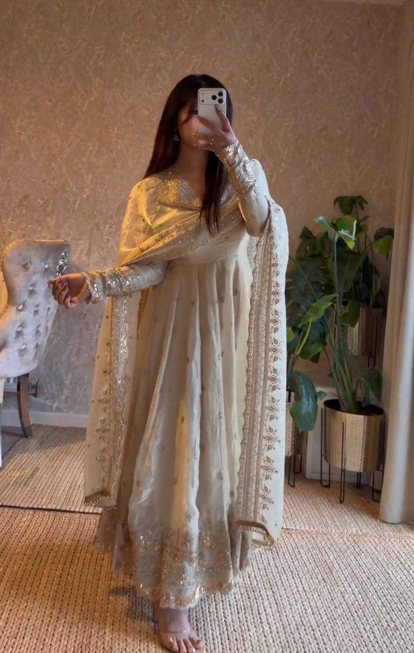 Soft Silk Ladies Suit