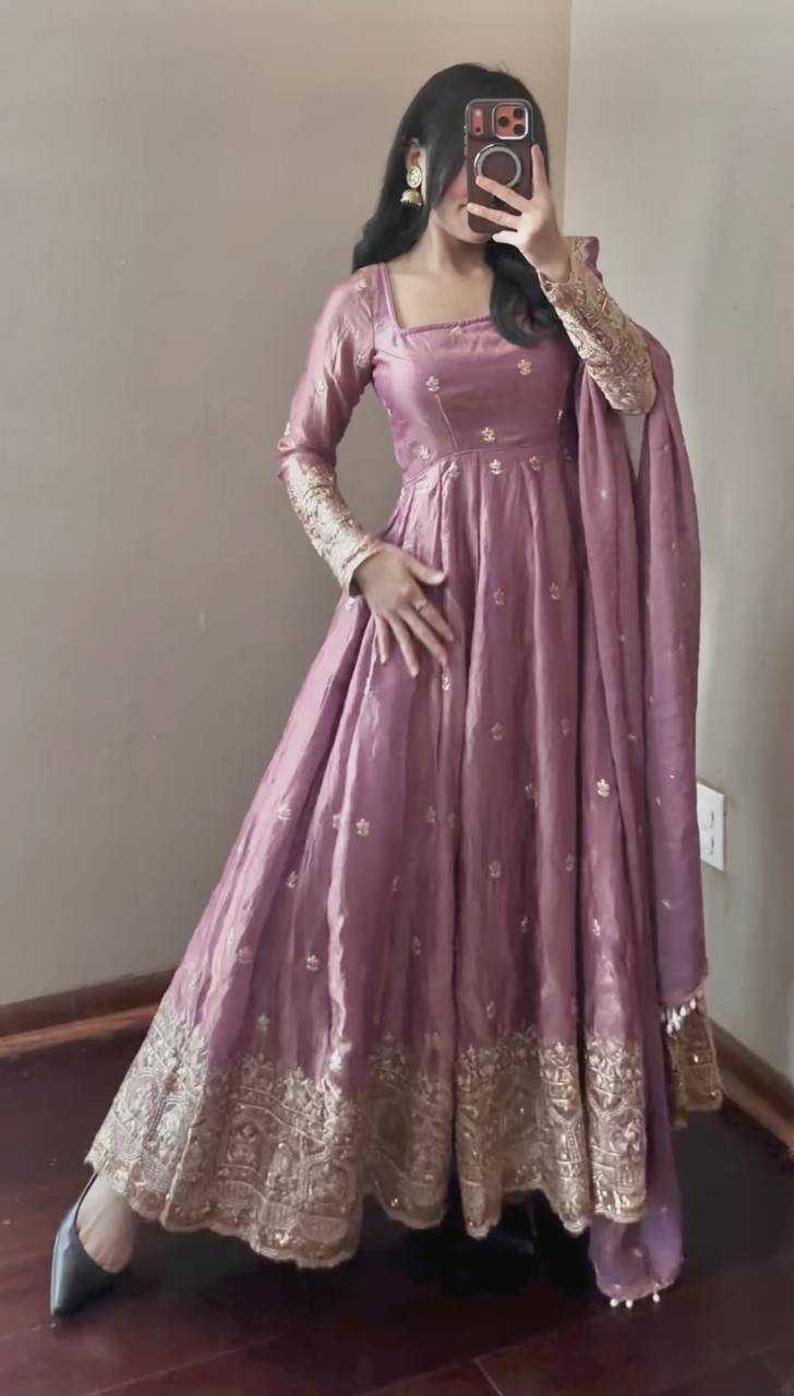 Soft Silk Ladies Suit