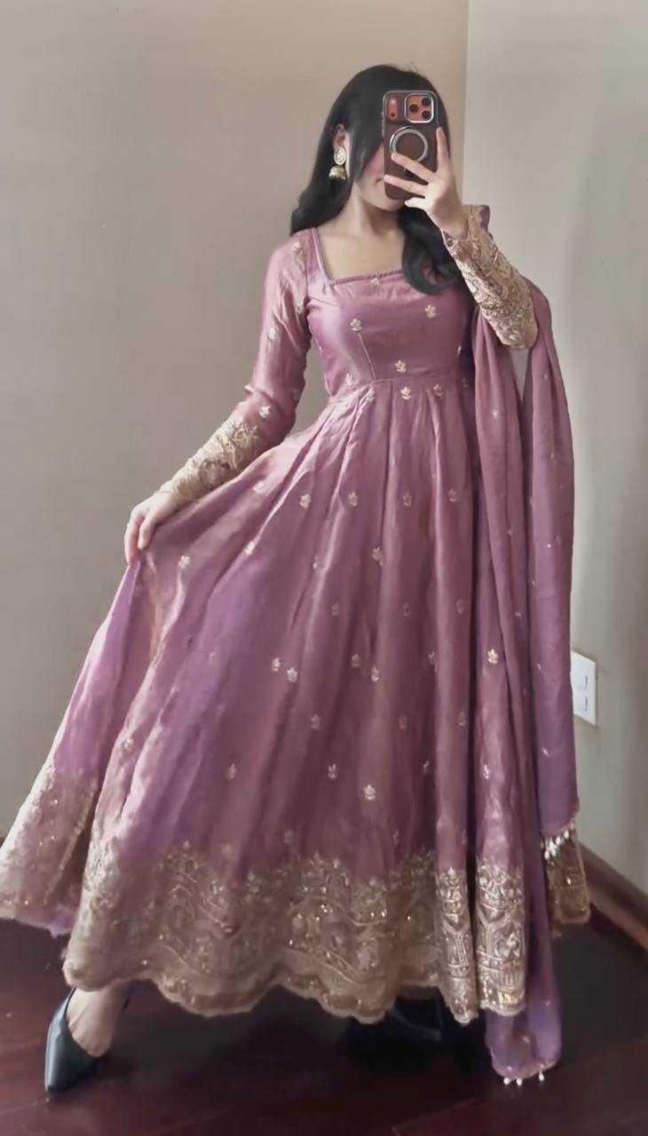 Soft Silk Ladies Suit