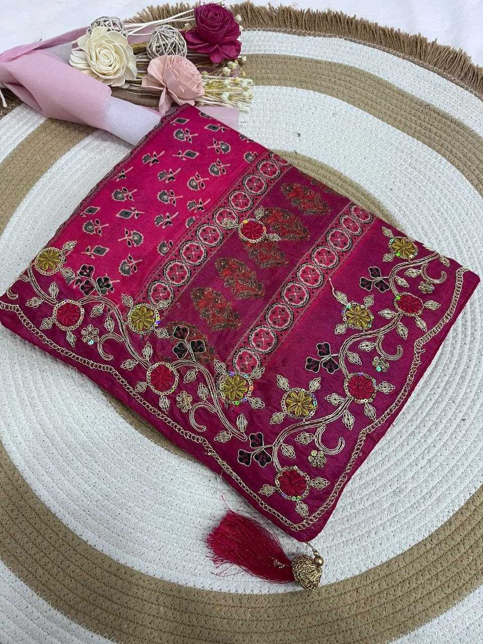 Dola Silk Saree in Lavender