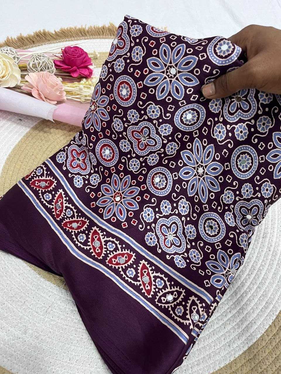 Japan Sartin Printed Saree in Maroon