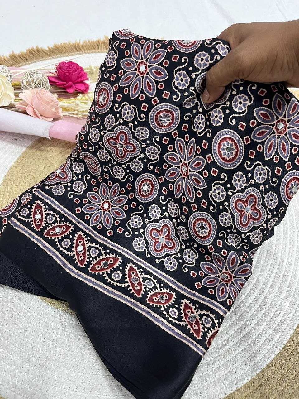 Japan Sartin Printed Saree in Maroon