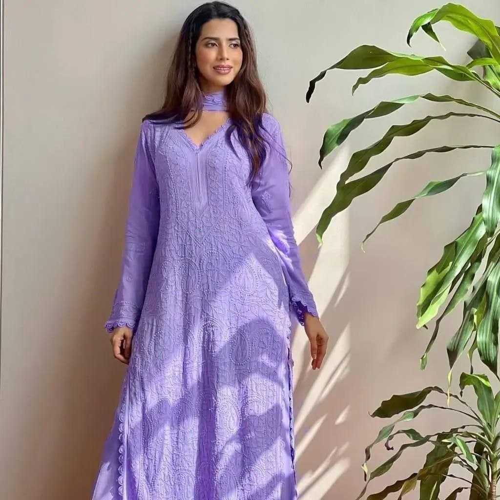 Georgette Embroidery Suit in Peach