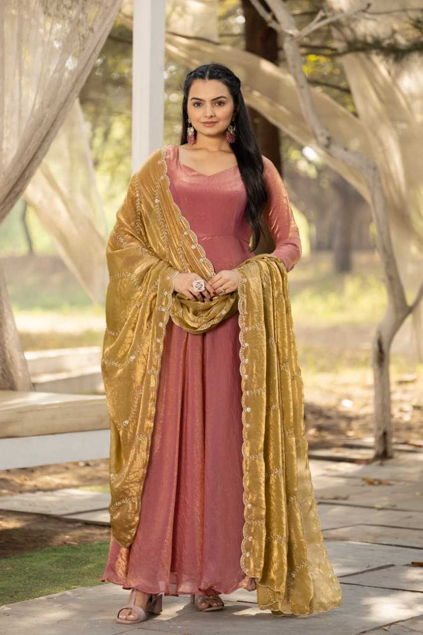 Space Silk Embroidery Gown