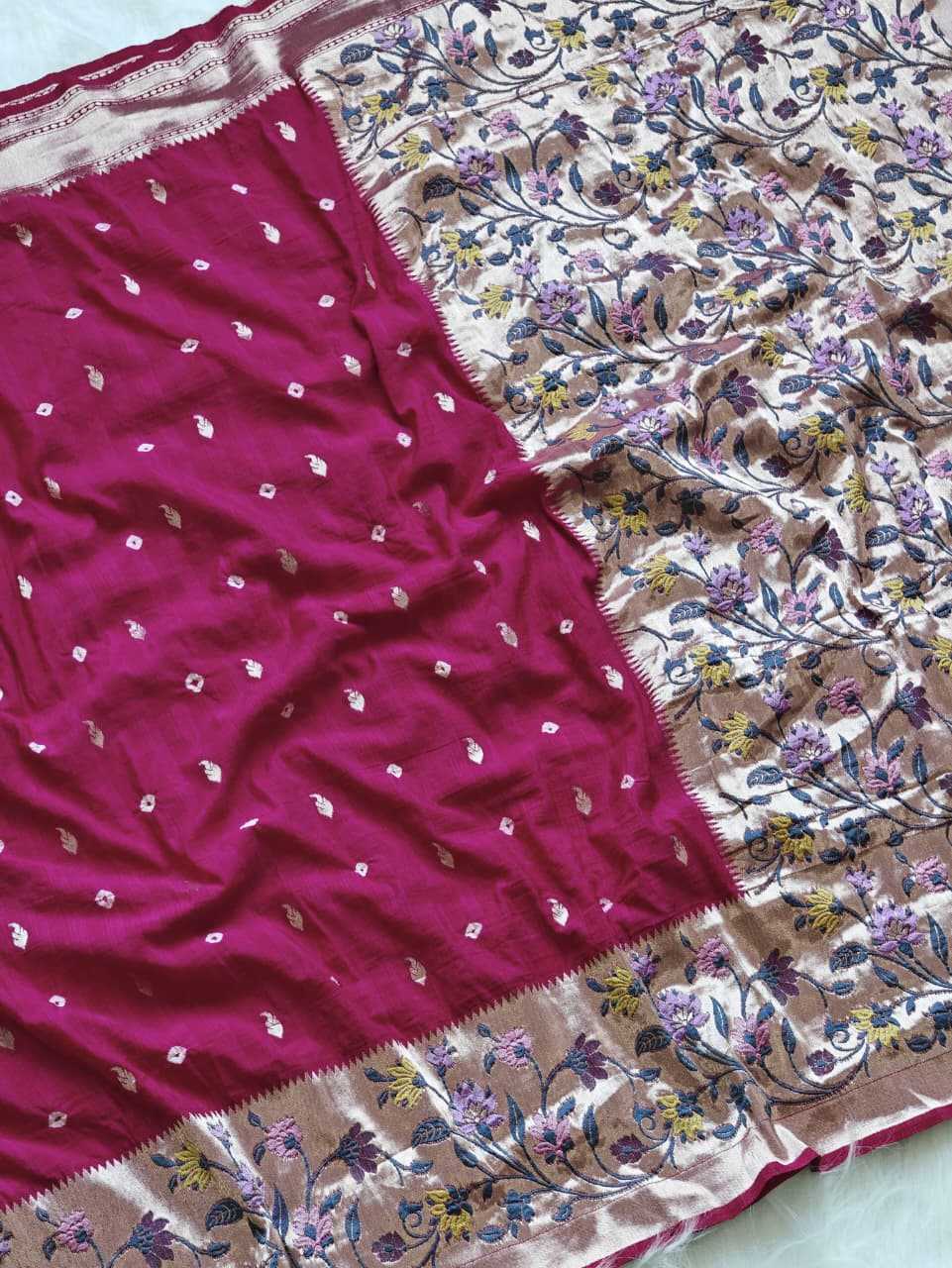 Murnal Pure Silk Raw Saree