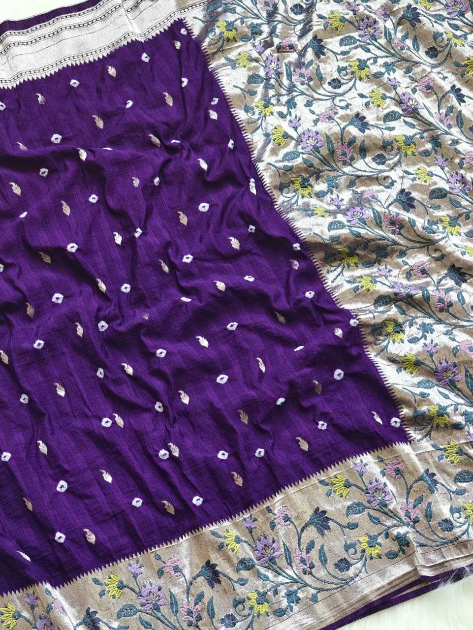 Murnal Pure Silk Raw Saree