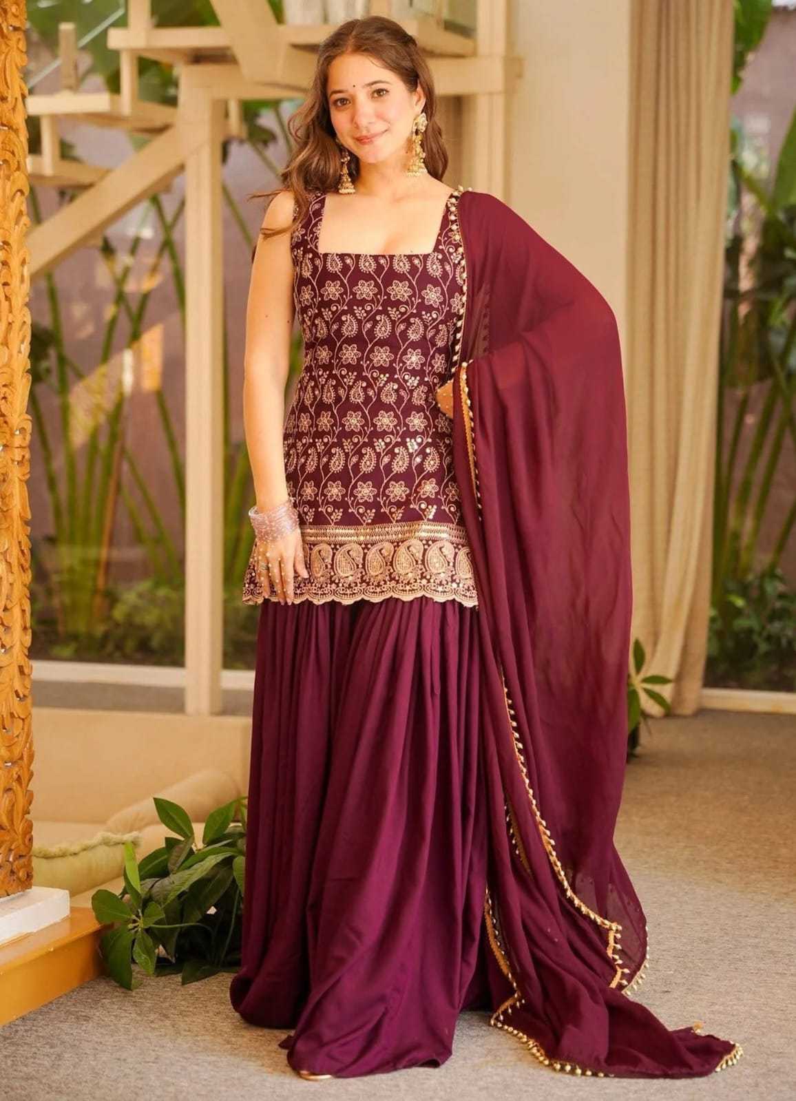 Jiya Crepe Silk Embroidery Suit