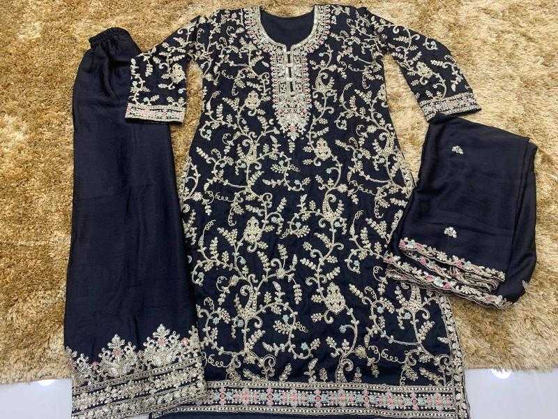 Chinon Ladies Suit