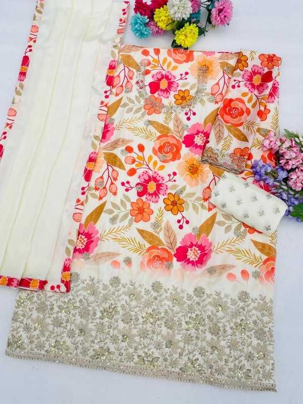 Chinon Printed Suit