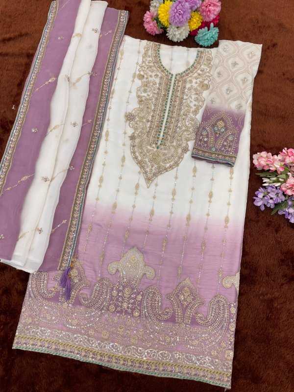 Crunchi Embroidery Suit