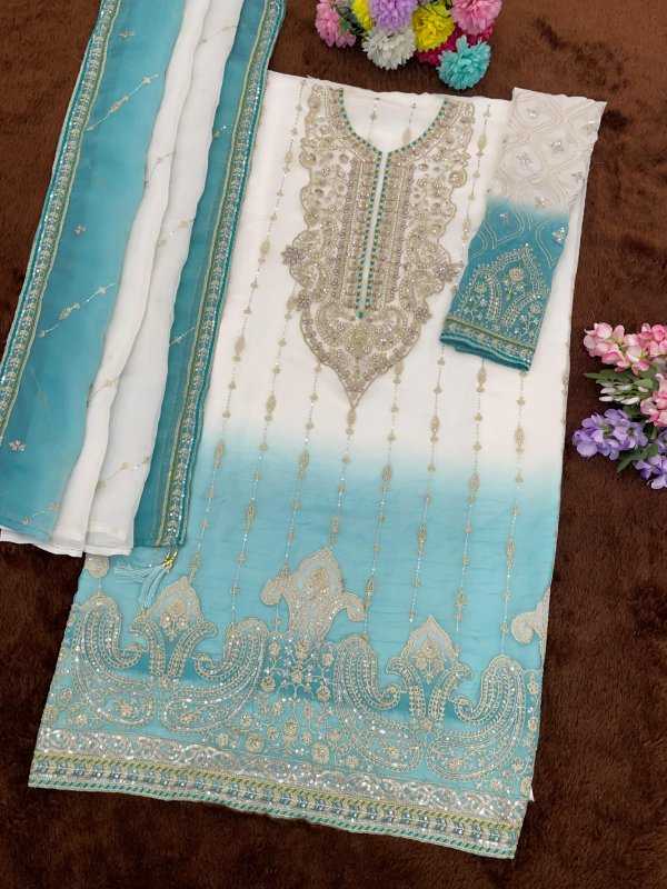 Crunchi Embroidery Suit