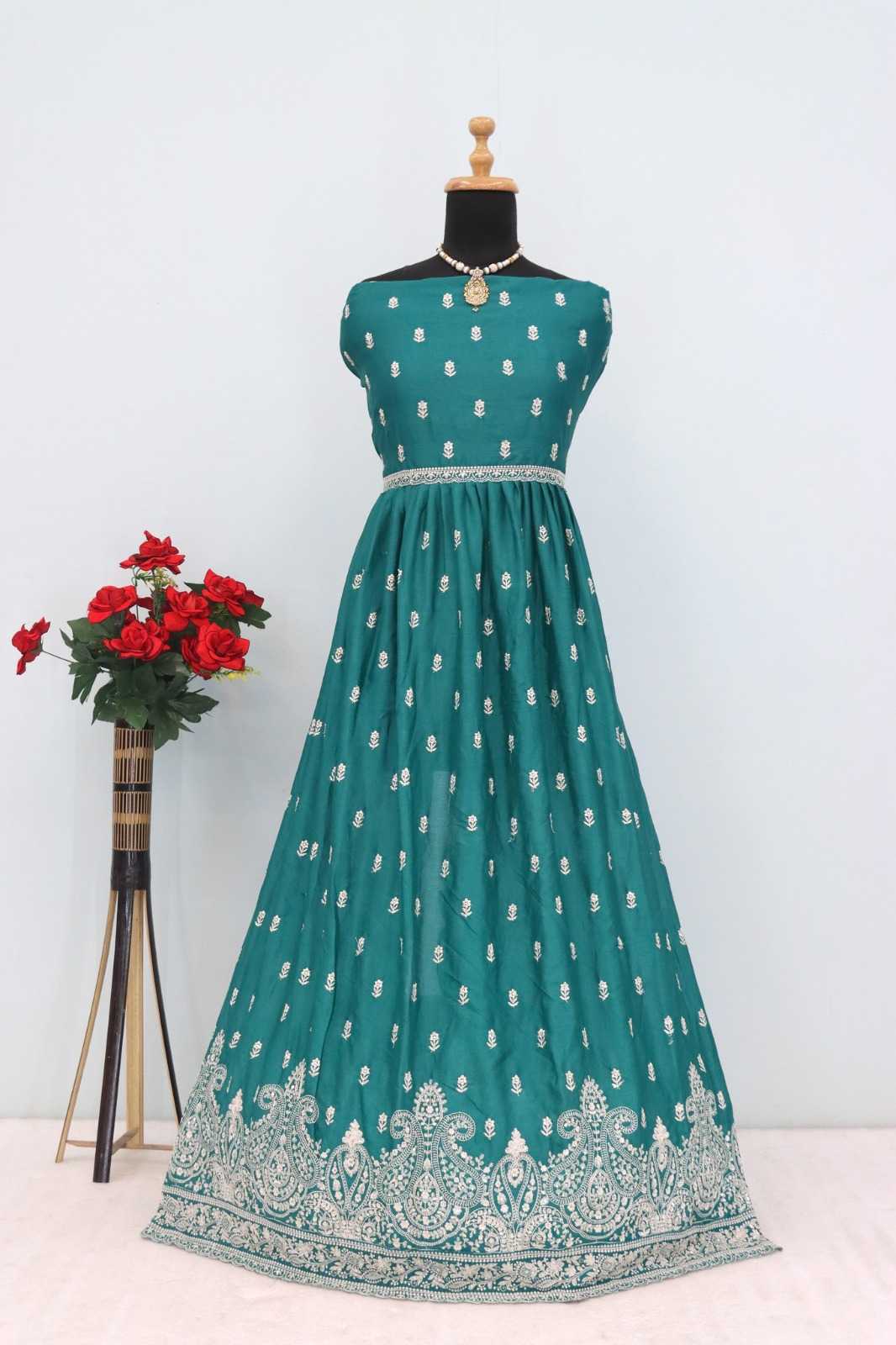 Chinon Embroidery Gown