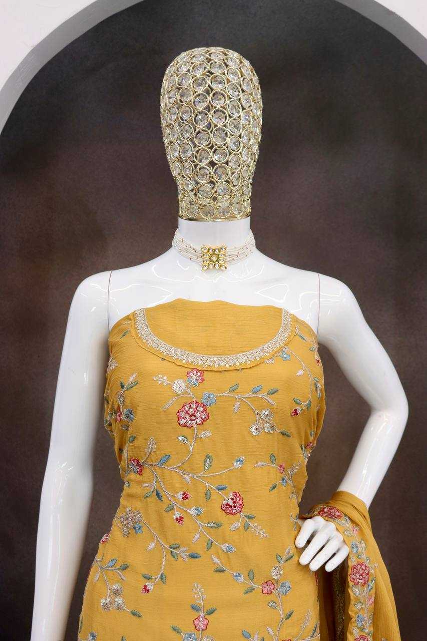 Avanti Chinon Embroidery Suit in Rama