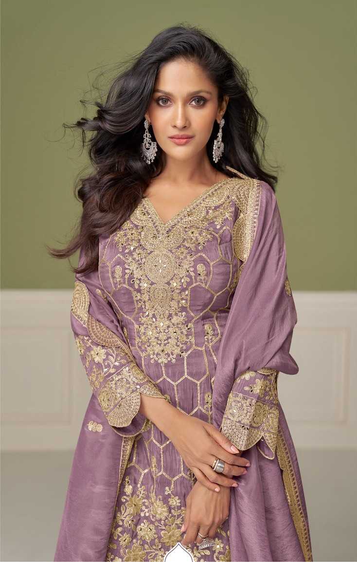 Fancy Ladies Suit