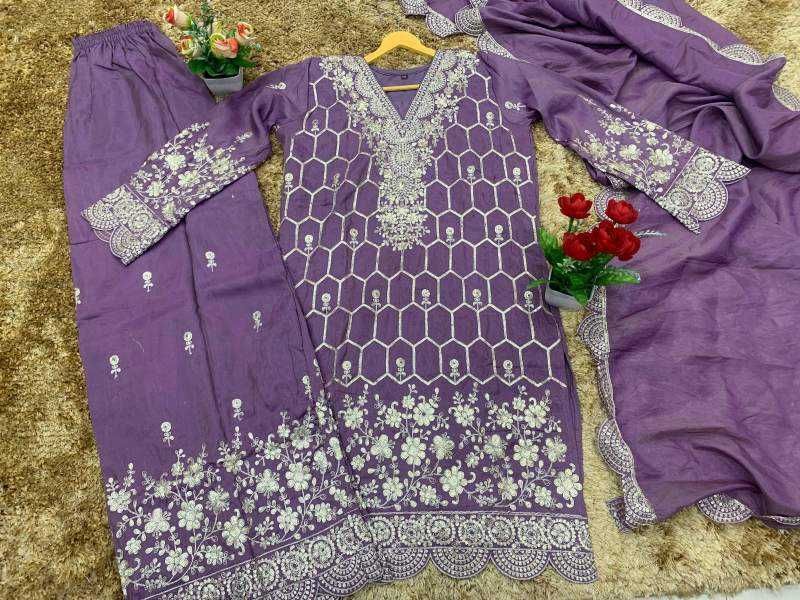 Fancy Ladies Suit