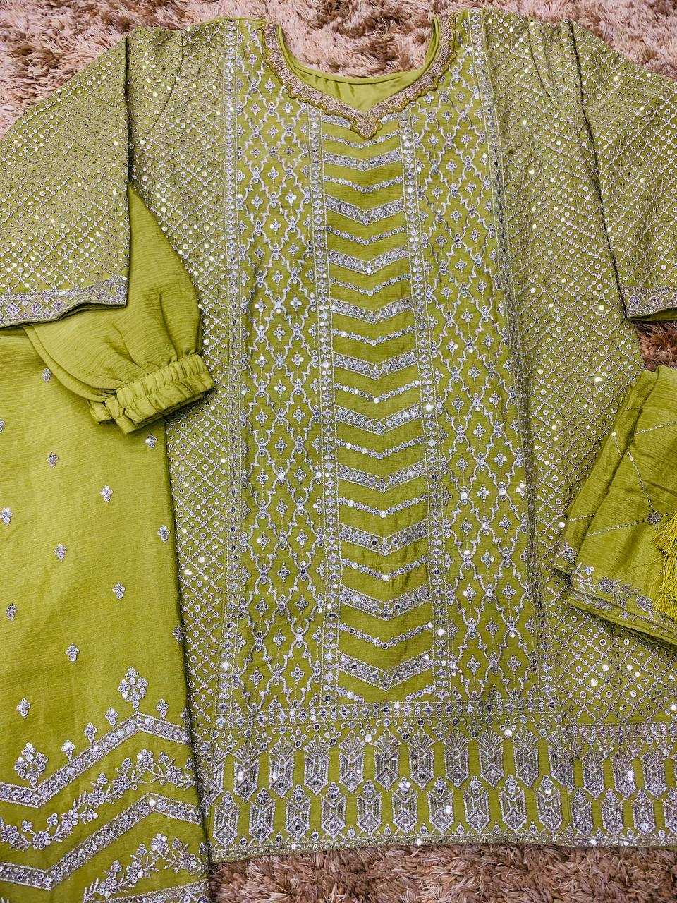 Chinon Embroidery Suit