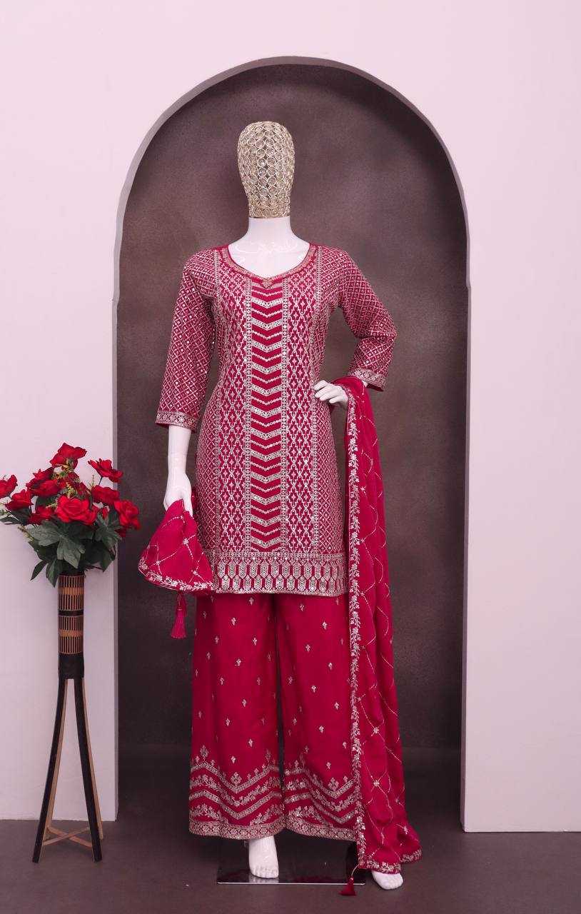 Chinon Embroidery Suit